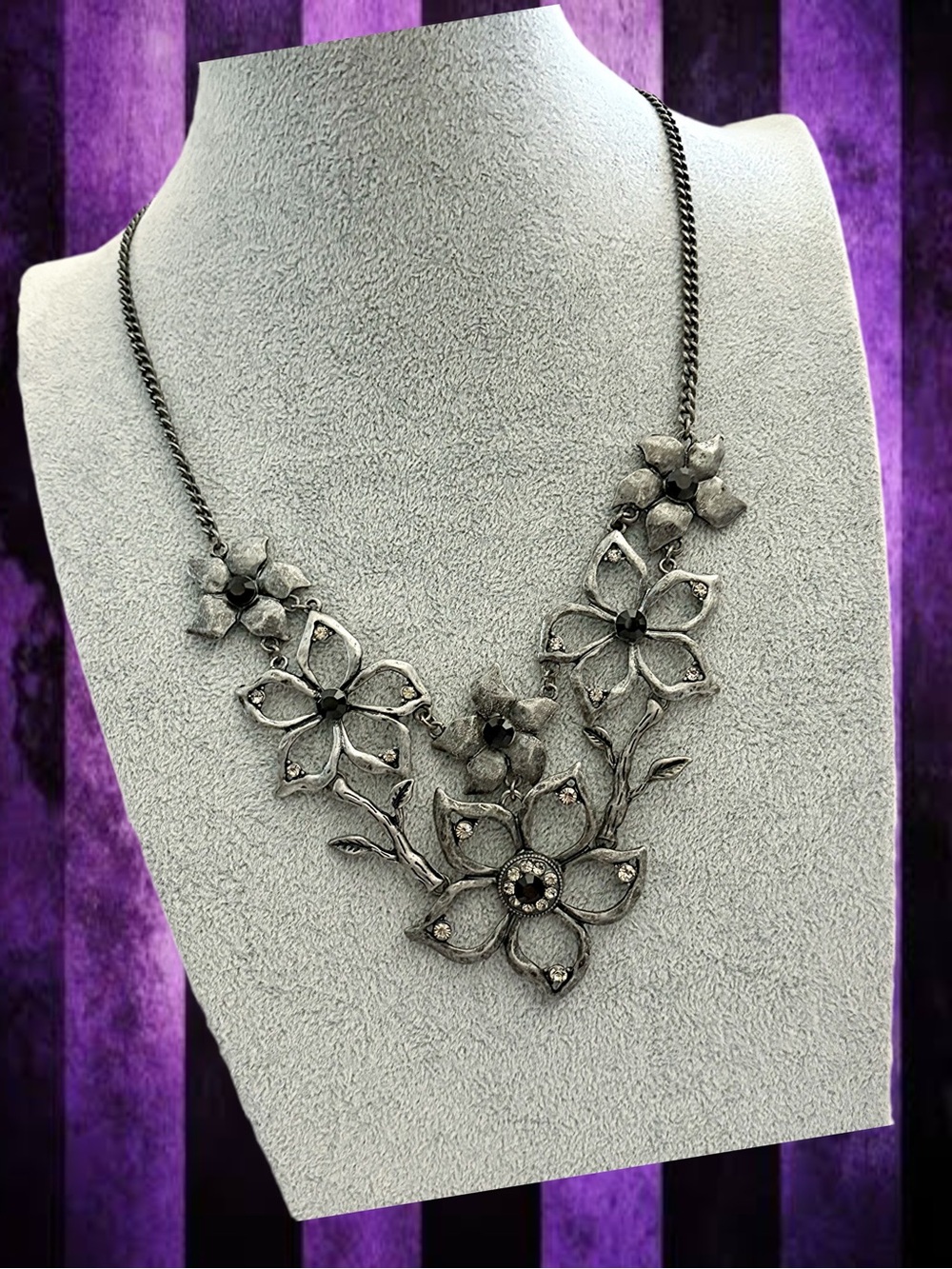 Vintage Gunmetal Metallic Flowers Statement Necklace with Black Accents